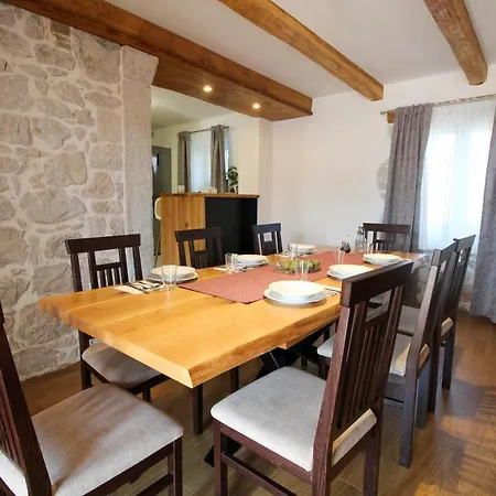 Arsini - Kuca Za Odmor Sa Hidromasaznom Kadom Villa Porec